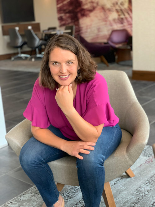 tech mom helping empower tech jobs for moms. Ellen Twomey You are techY